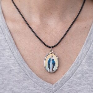 Vintage Amber Halo Madonna Pendant Necklace Religious Charm